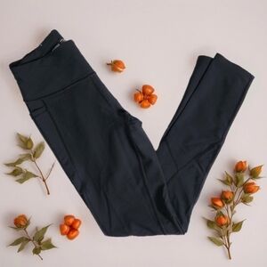 Victoria's Secret Black Total Knockout Leggings Yoga Pants